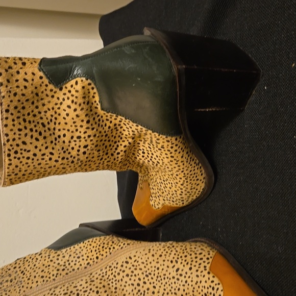 Jeffrey Campbell Ankle Boots - Spotted Tan, Green, and Orange - Picture 10 of 17
